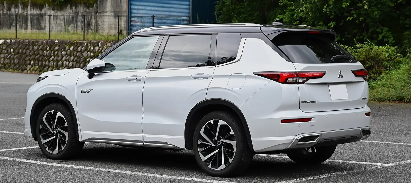 Mitsubishi Outlander PHEV SUV plug-in hybrid