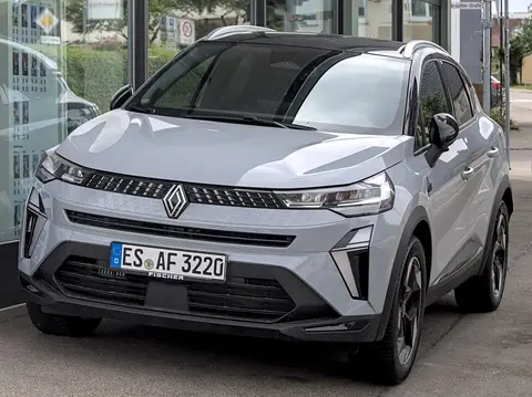 Renault Captur actual, gris con techo negro