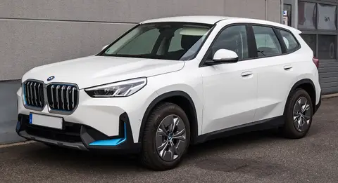 BMW iX1 xDrive30 SUV electrico