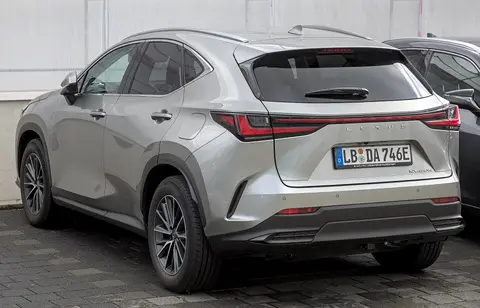 Lexus NX 450h+ SUV plug-in hybrid premium
