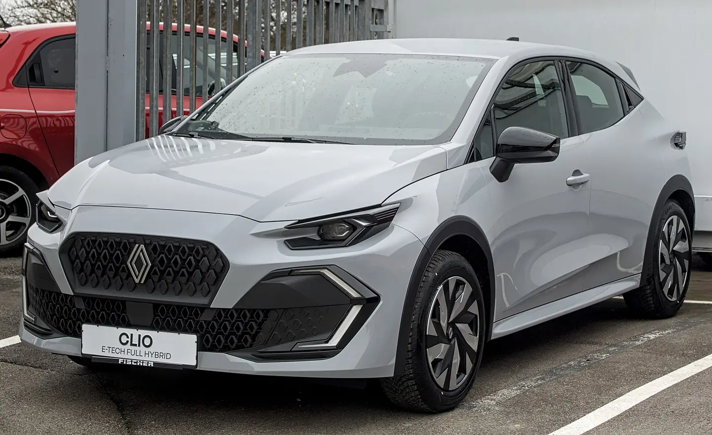 Renault Clio de sexta generación, gris